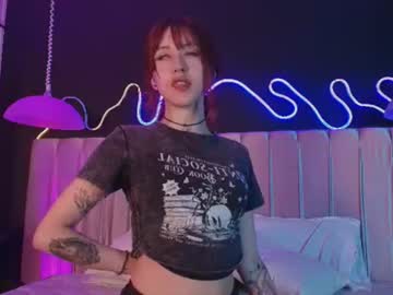 alixx_von_d