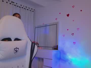 brunetteadams001