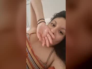 brunettedoll100