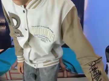 dark_desiree18