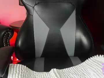 kelsey_foxyy
