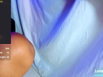 kiaravelvet_