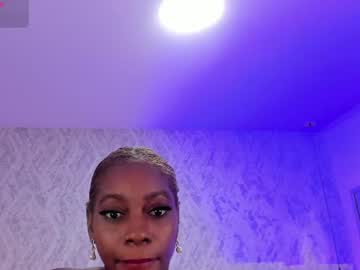 kylie_glow