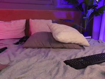 liv_fay
