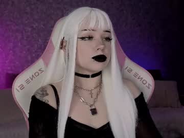 marceline_red