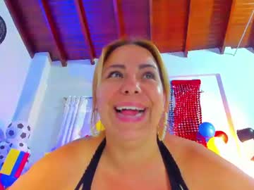 milfhorny_69