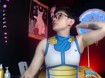 nikky_tomboy444