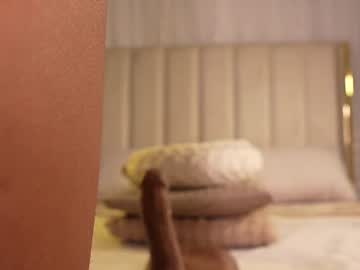 sary_hott