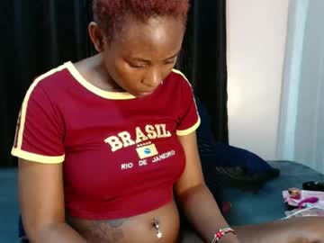 sweetdeee_