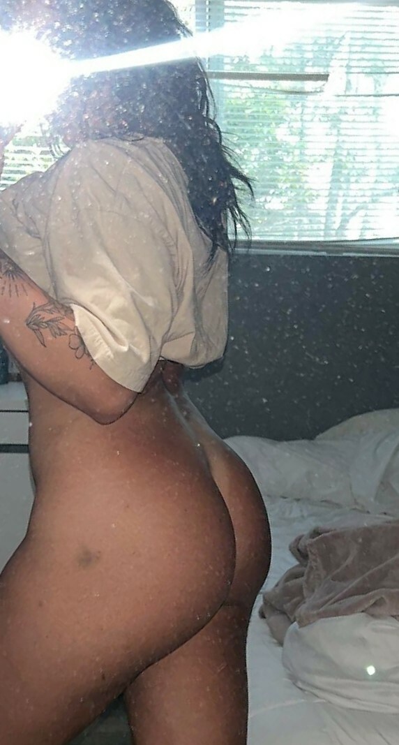 Thick Latina slut Ana big booty — 33