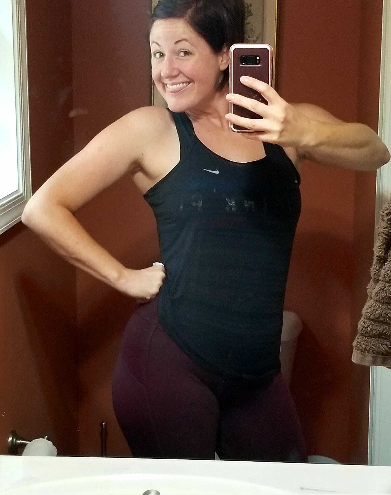 Angel redhead milf sexy legs/feet/face — 39