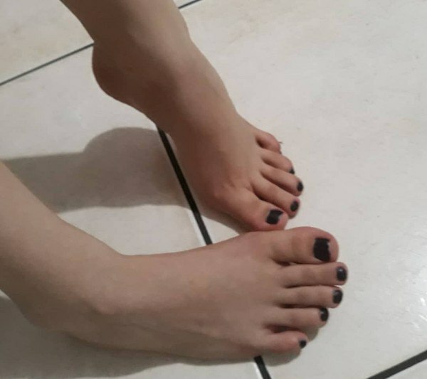 Sexy feet and legs — 38