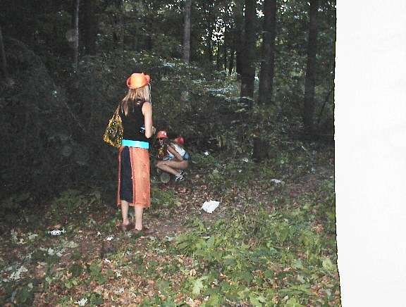 Girls Going to the Toilet Outdoors — 40