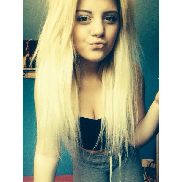 Big boobed blonde 18yo Facebook girl — 35