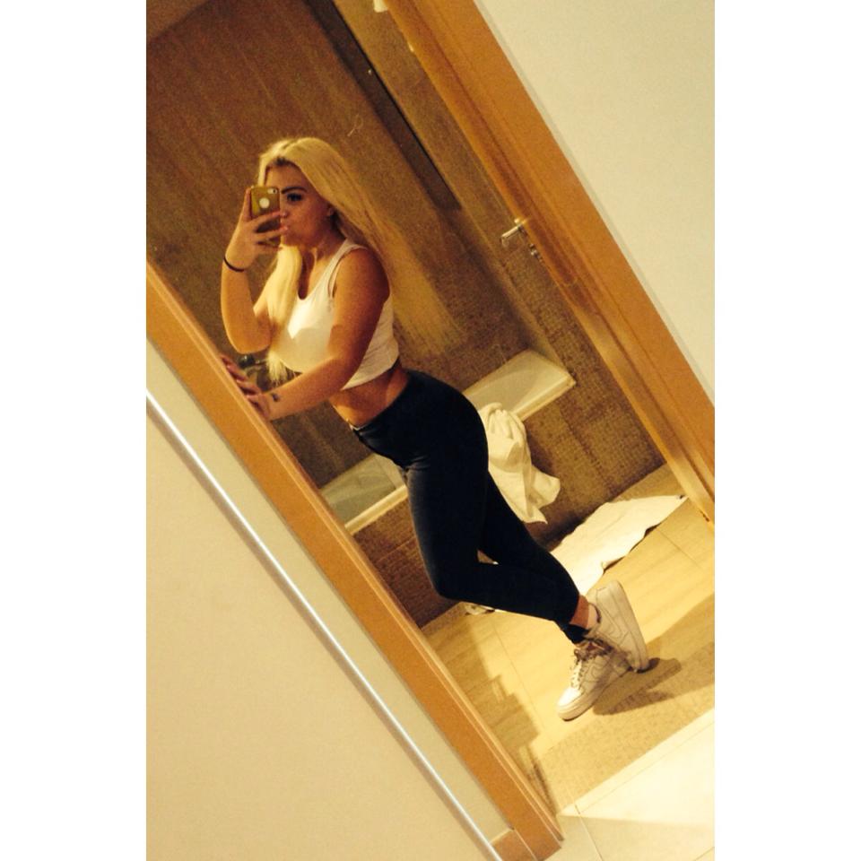 Big boobed blonde 18yo Facebook girl — 30