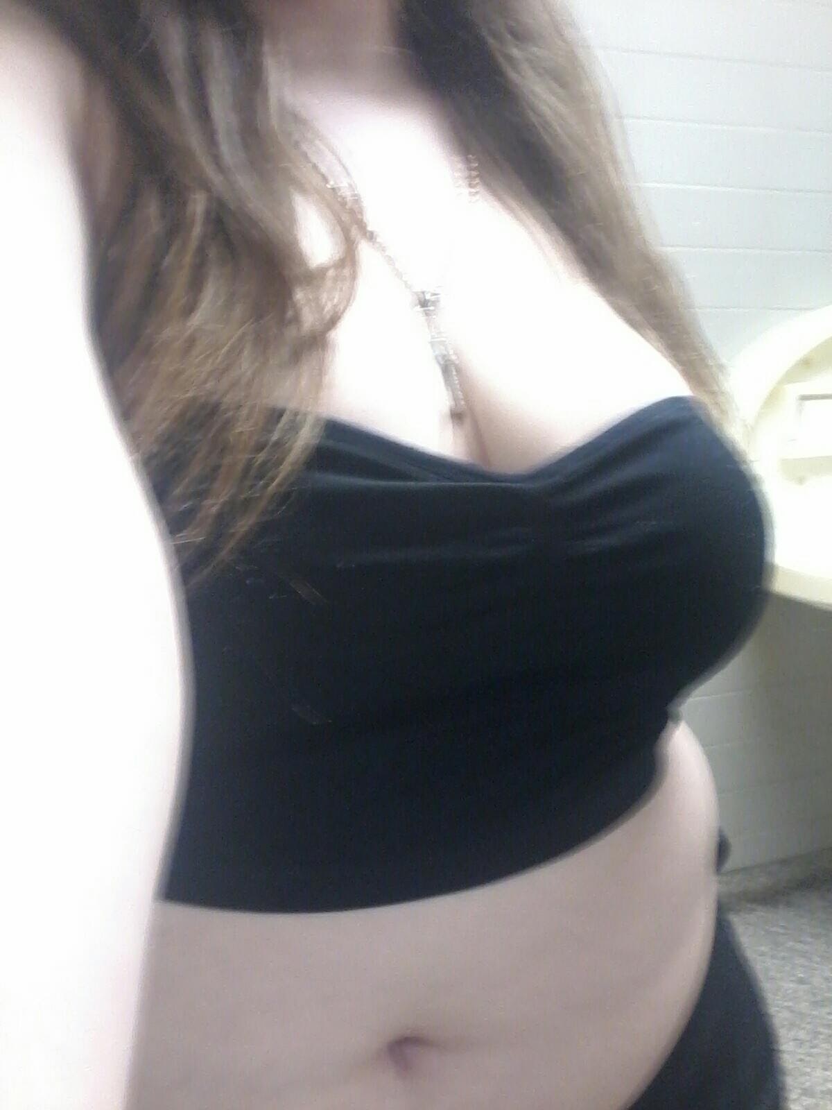 Pics of a gal I used to bang — 15