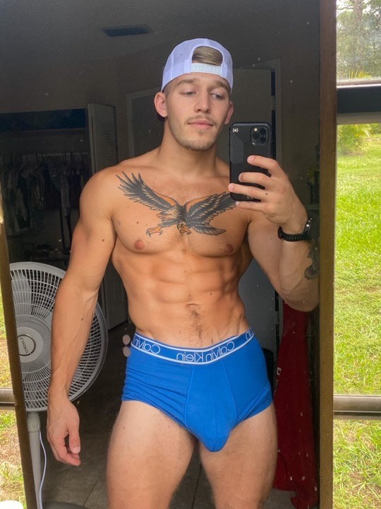 BradJ sexy blond hunk — 5