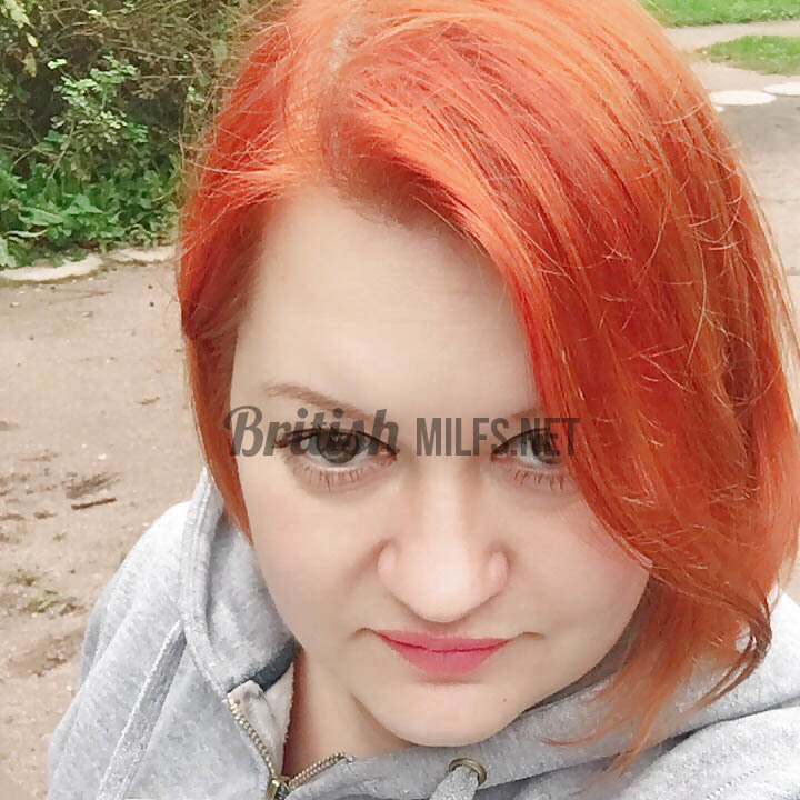 Fat arsed redhead british milf - bbw ginger mature — 8