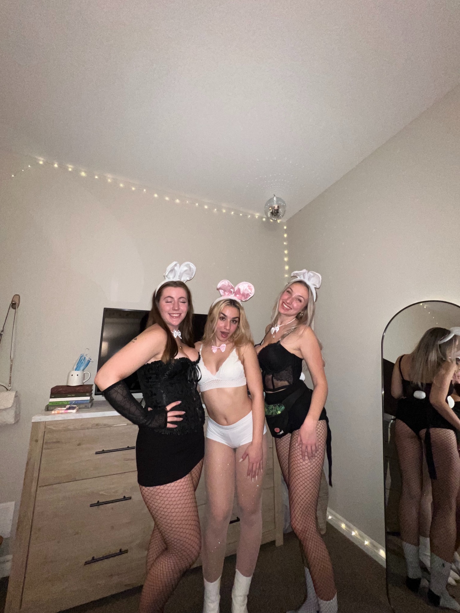 Bunny Girls — 8