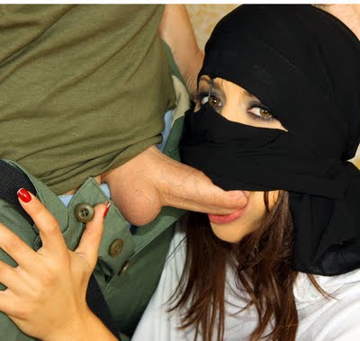 Arab girls — 21
